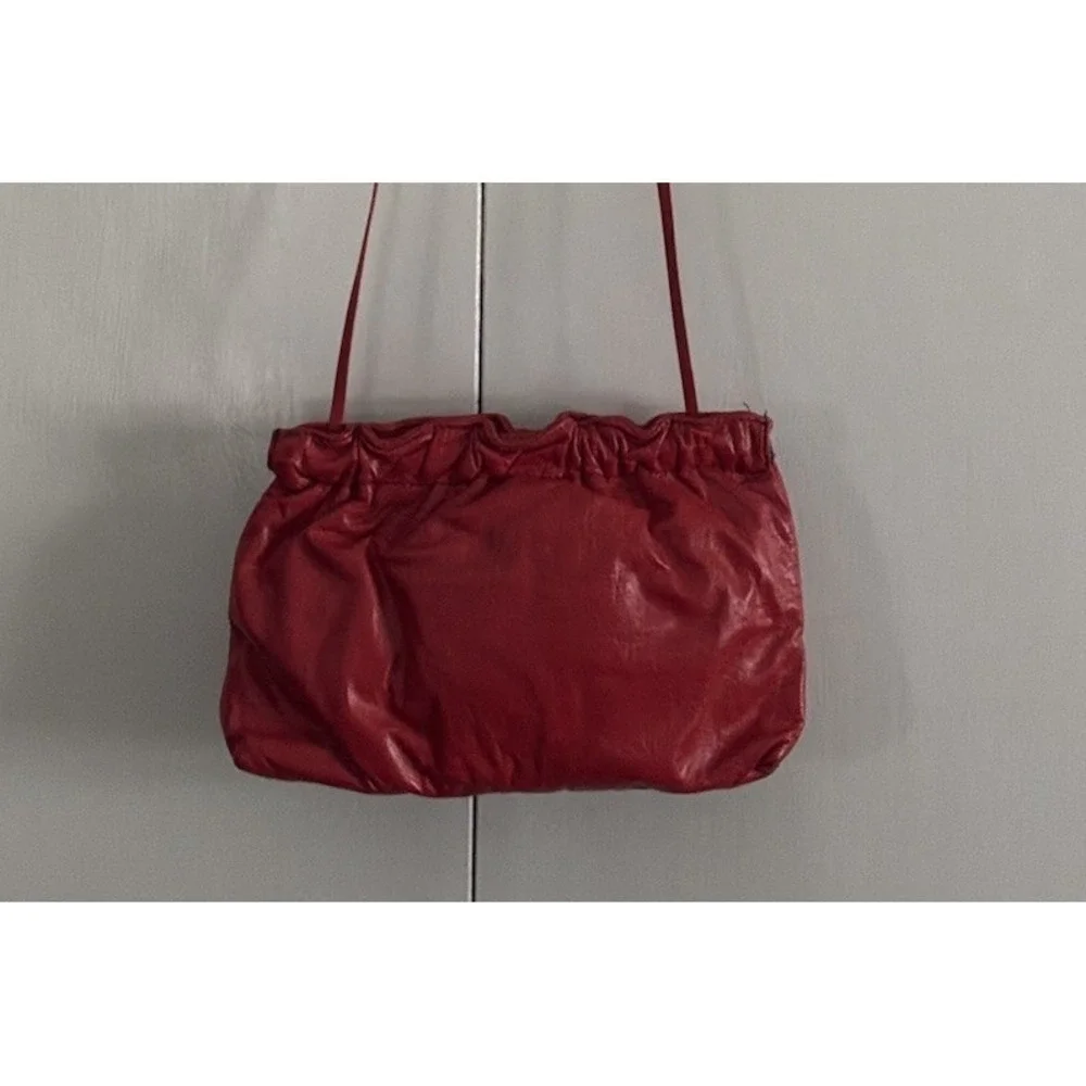 Cute Red‎ Clutch Style With Spaghetti Strap Snap Close